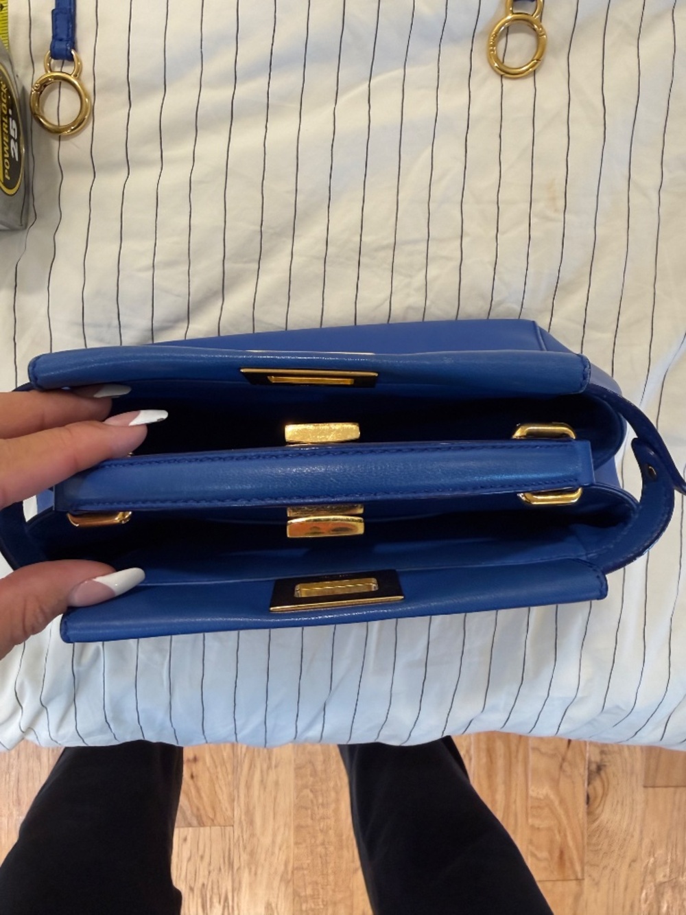 Authentic Fendi Peekaboo small - Picture 15 of 16